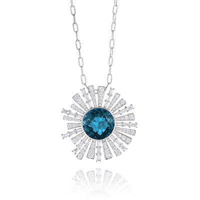 18KWG with Diamonds image 0
