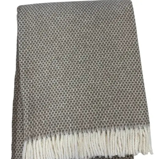 Grain of Rice Throw Blanket