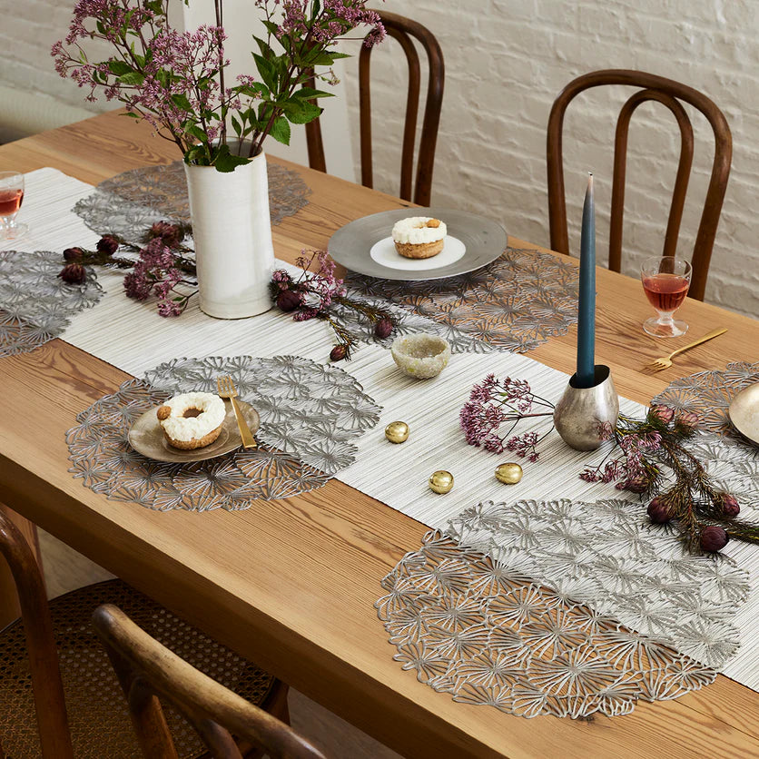 Chilewich Gunmetal Daisy Placemat image 1