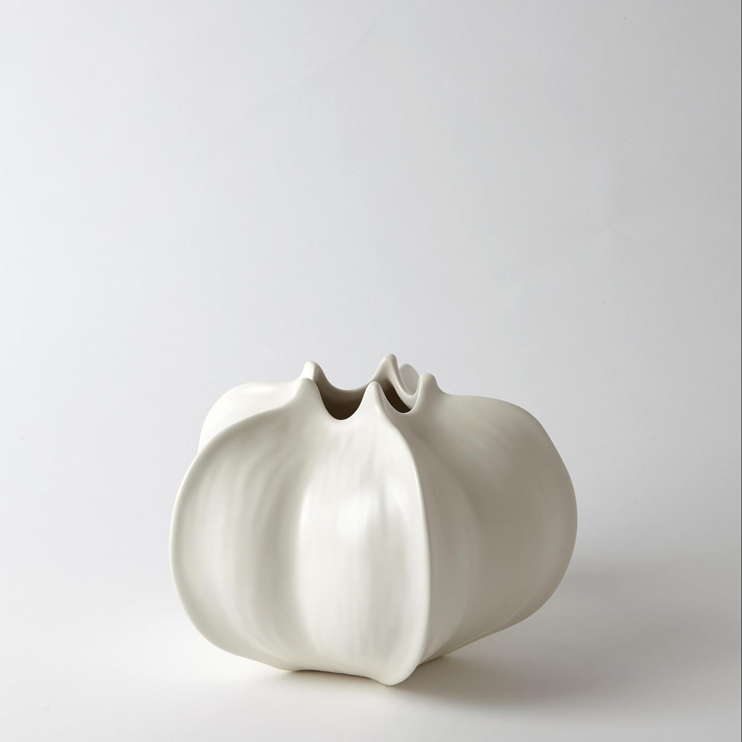 Global Views Star Fruit Vases - Small image