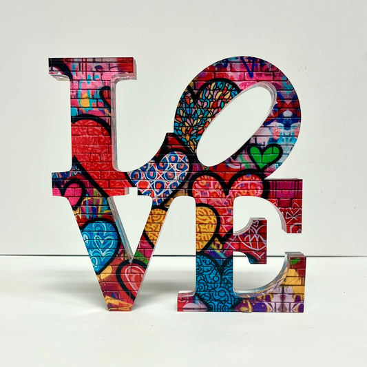 LOVE Sculpture image 0