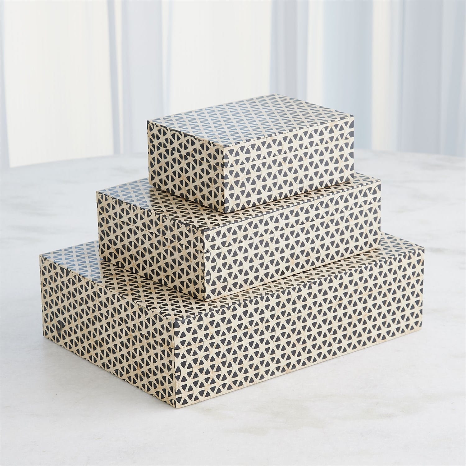 Infinity Box image 0