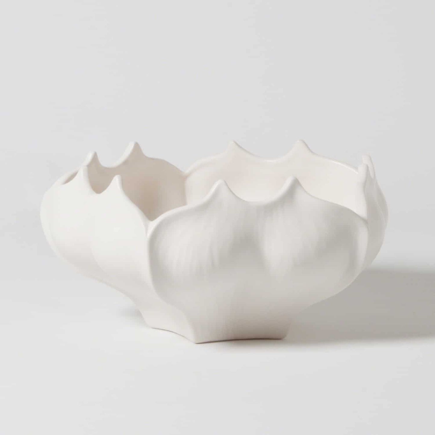 Global Views Star Fruit Bowl - Large image