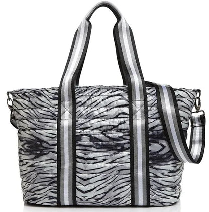 Tiger Dip Dye Wingman Bag image 0