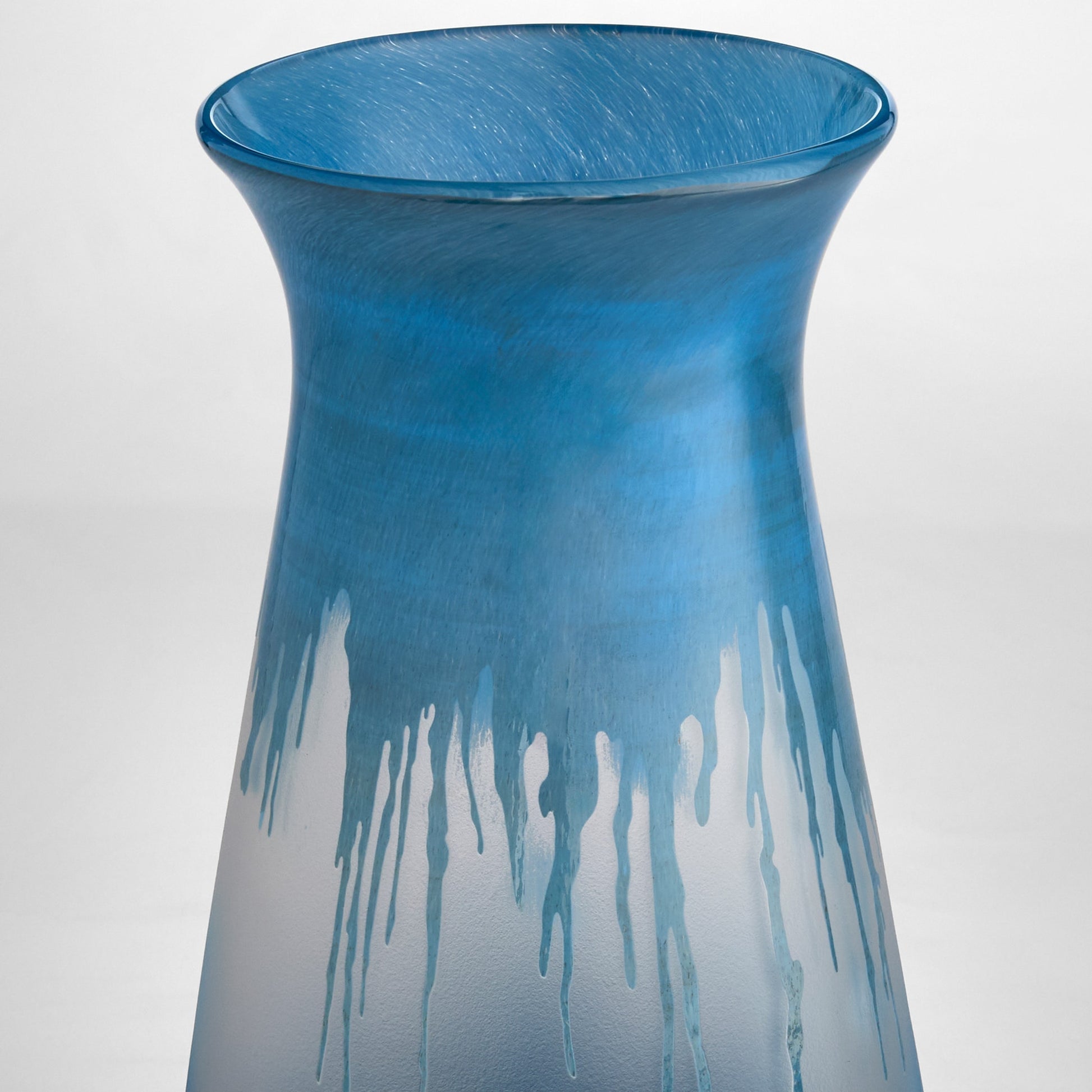 Blue Chuva Vases image 4