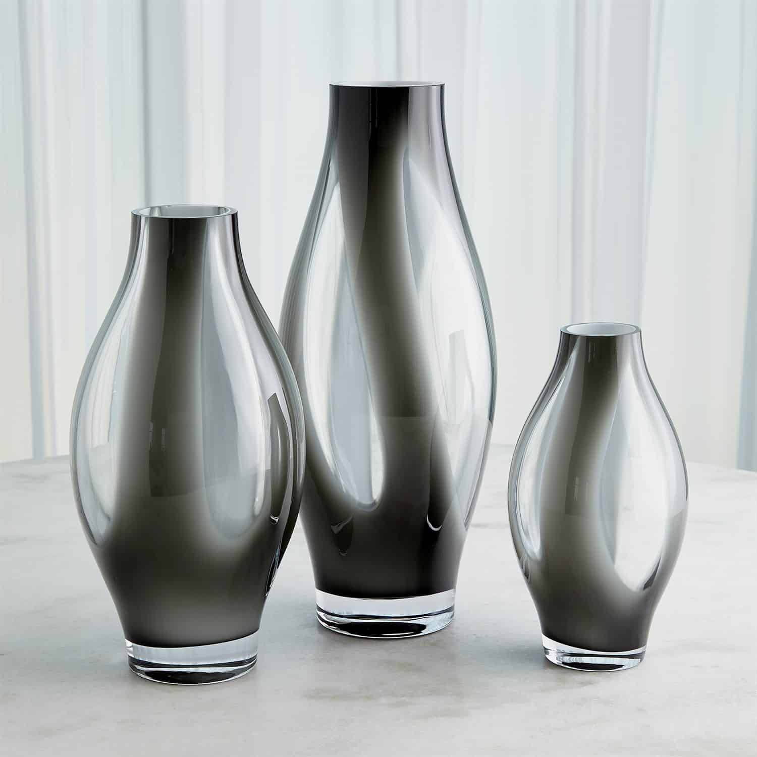 Fly Through Vase image 0